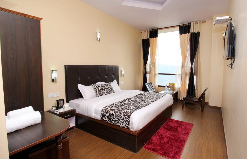 The Grand Welcome Hotel Shimla Bilik gambar